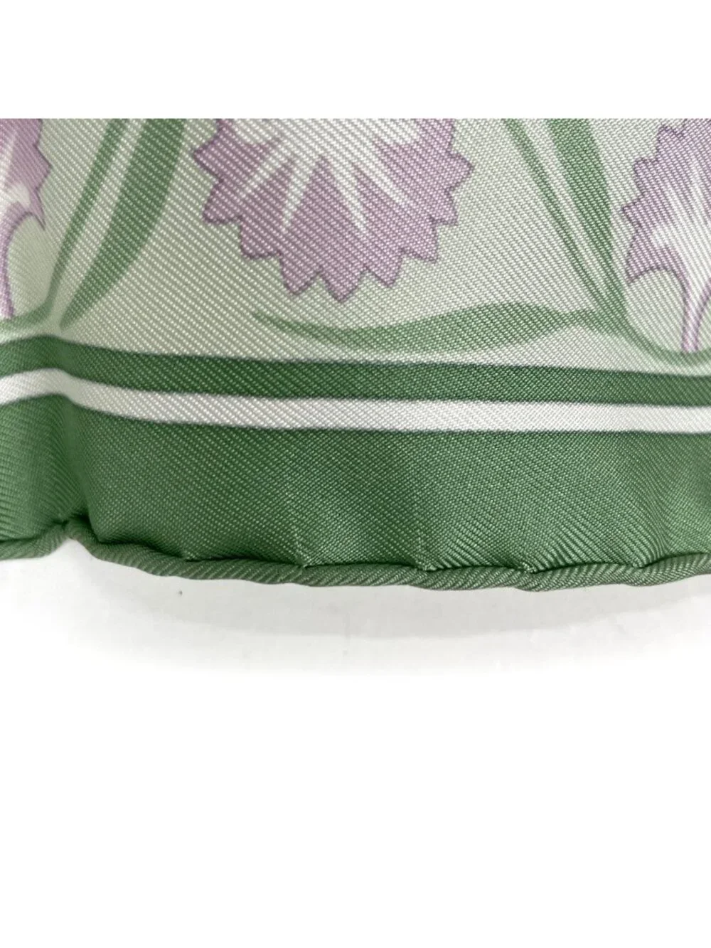 Hermes Carre 90 Oeillets Sauvages Et Autres Caryophyllees Scarf Wild Carnations